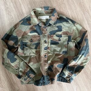 Treasure & Bond camo button jacket sz M
